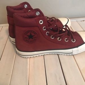Women’s converse